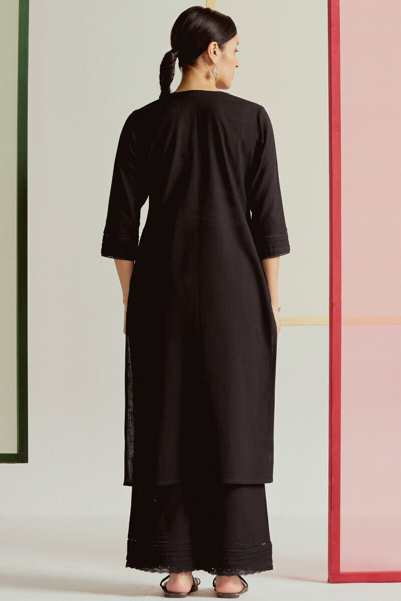 Noir Essence Minimal Kurta Set